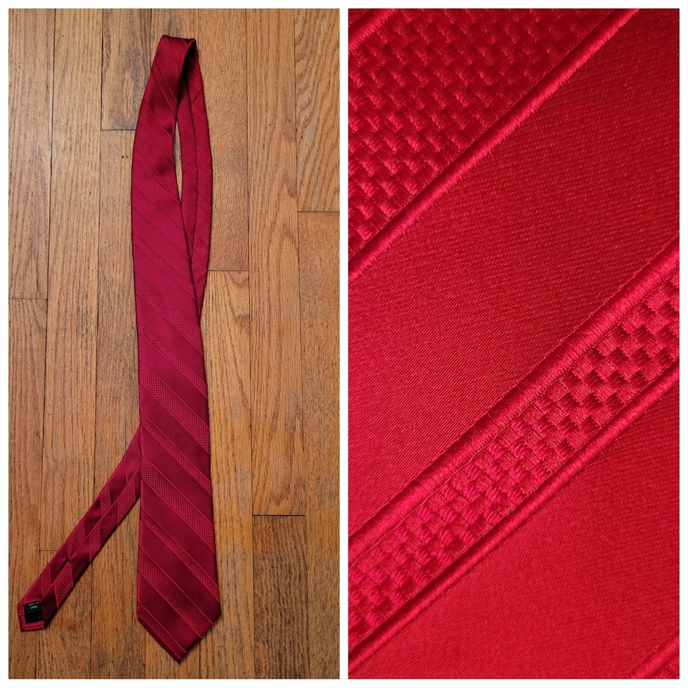 Sean John Necktie Red Silk Diagonal Stripe Classic Power Tie‎ Preppy Academia